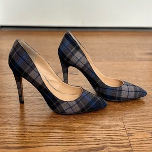 Jessica Simpson Stiletto heels in navy blue plaid